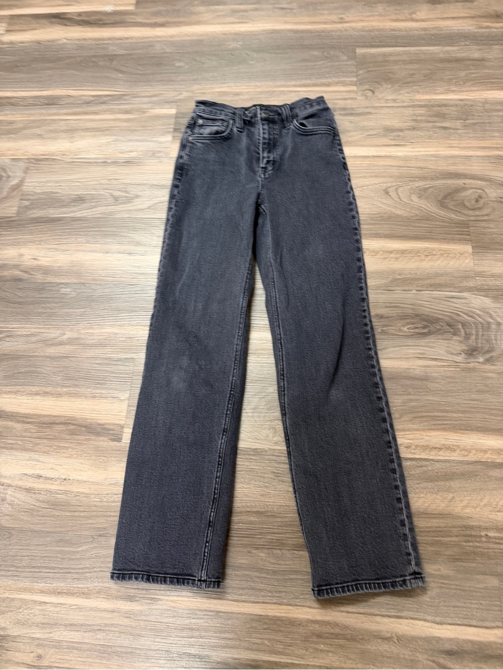 Aritzia High-Rise Straight Leg Jeans in Washed Black